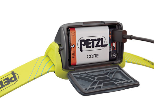 Petzl Tikka Core – črna naglavna svetilka